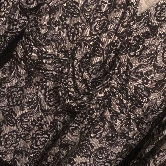 APT 9 Lace Look Cross Front Blouse - Size Large - Picture 6 of 8